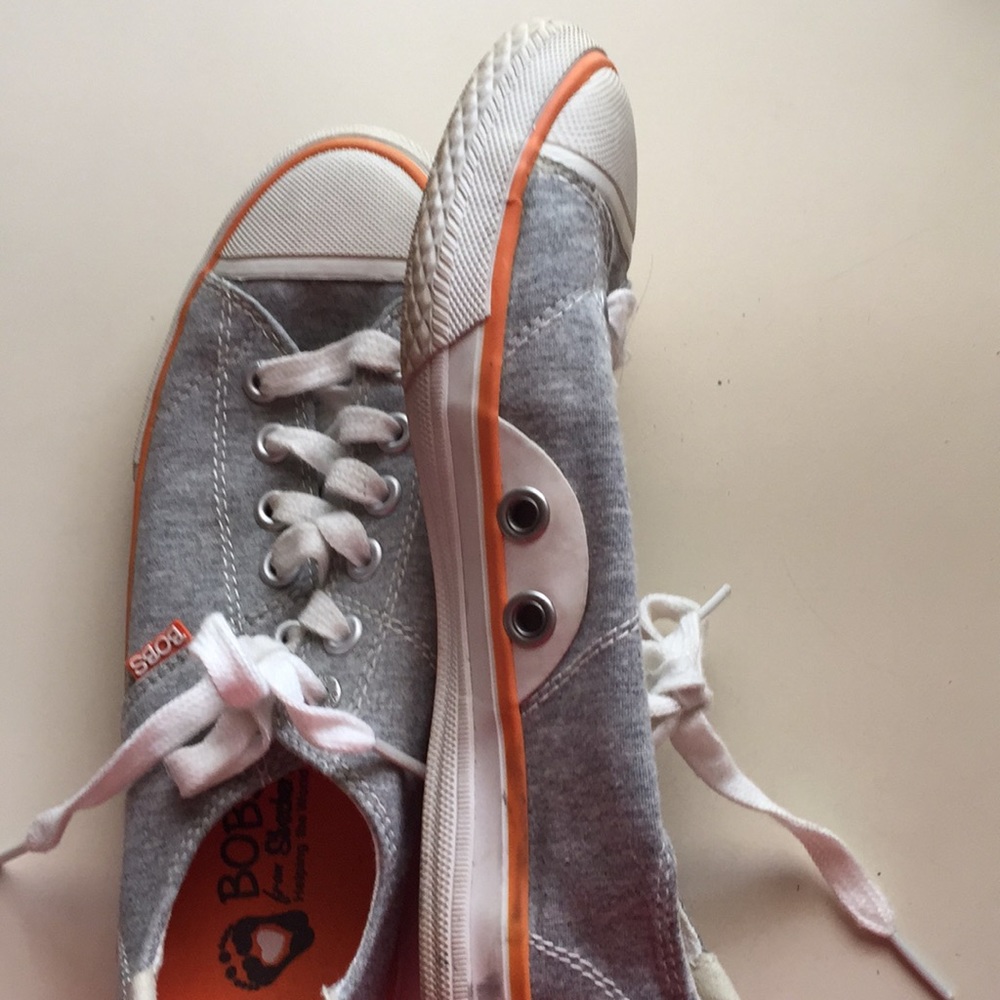 Bobs - Picture 5 of 6